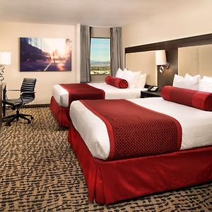 Elite Queen Room